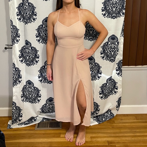 Lulus Dresses & Skirts - Lulus blush pink midi dress